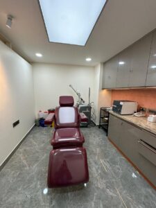 Derm Aura clinic banjara hill